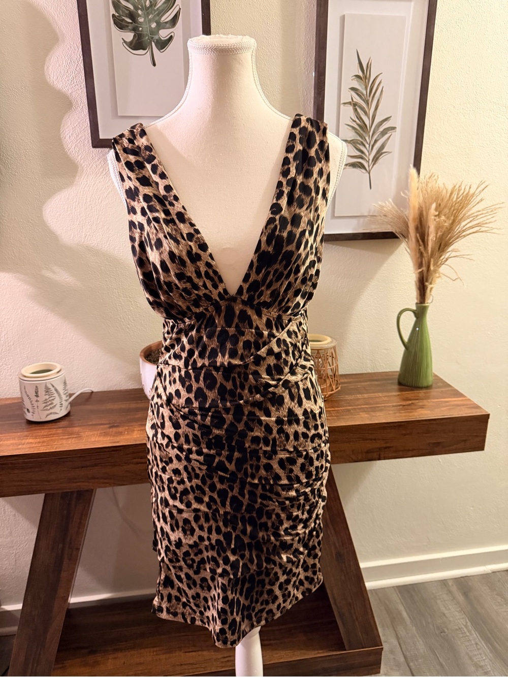 Leopard Print Bodycon Mini Dress Plunge V Neck Ruched Sexy Going Out Size L